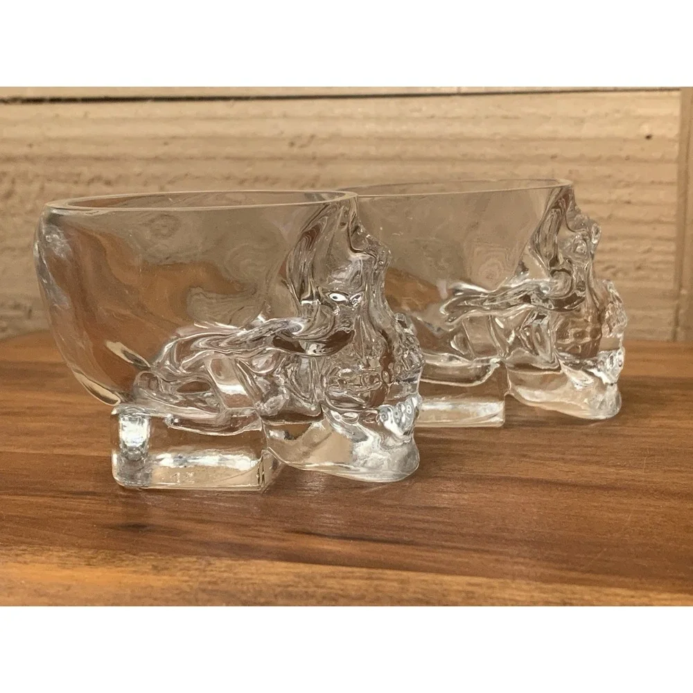 Set Of Clear Glass Crystal Head Vodka Skull Shaped Shot Glasses 2oz‎ Halloween